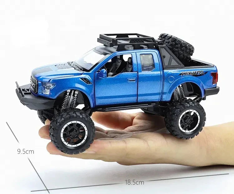 Ford Suv - Diecast Metal Car - Scale 1:24