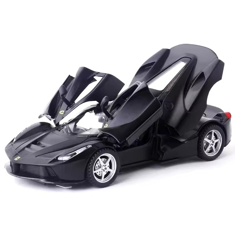 Ferrari Laferrari - Diecast Metal Car - Scale 1:24/1:32