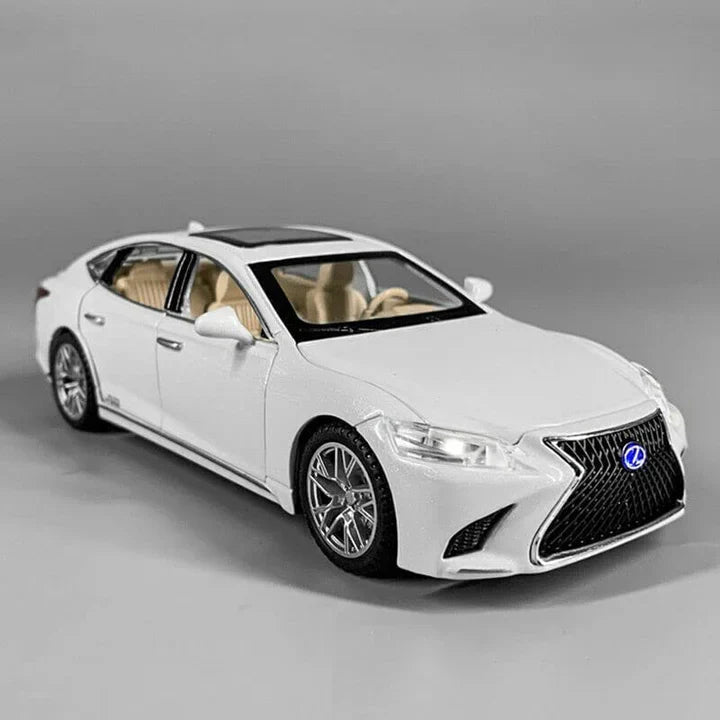 Lexus Ls500h - Diecast Metal Car - Scale 1:32