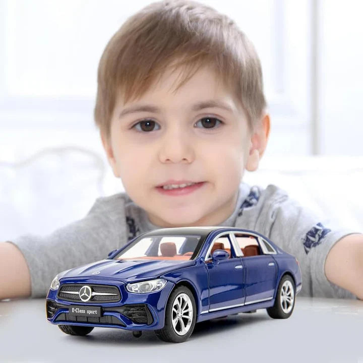 Mercedes-benz E300l - Diecast Metal Car - Scale 1:32