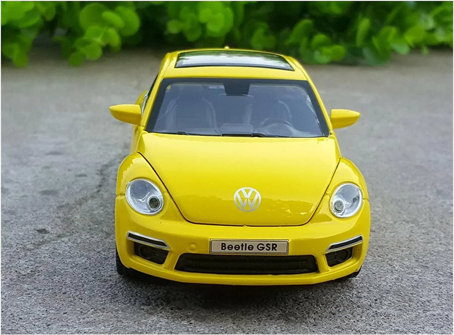 Volkswagen Beetle - Diecast Metal Car - Scale 1:32