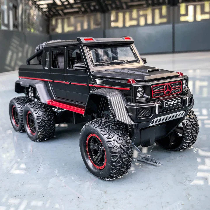 Mercedes AMG 6X6 - Diecast Metal Car - Scale 1:24