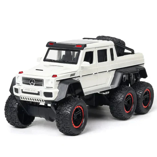 Mercedes AMG 6X6 - Diecast Metal Car - Scale 1:24