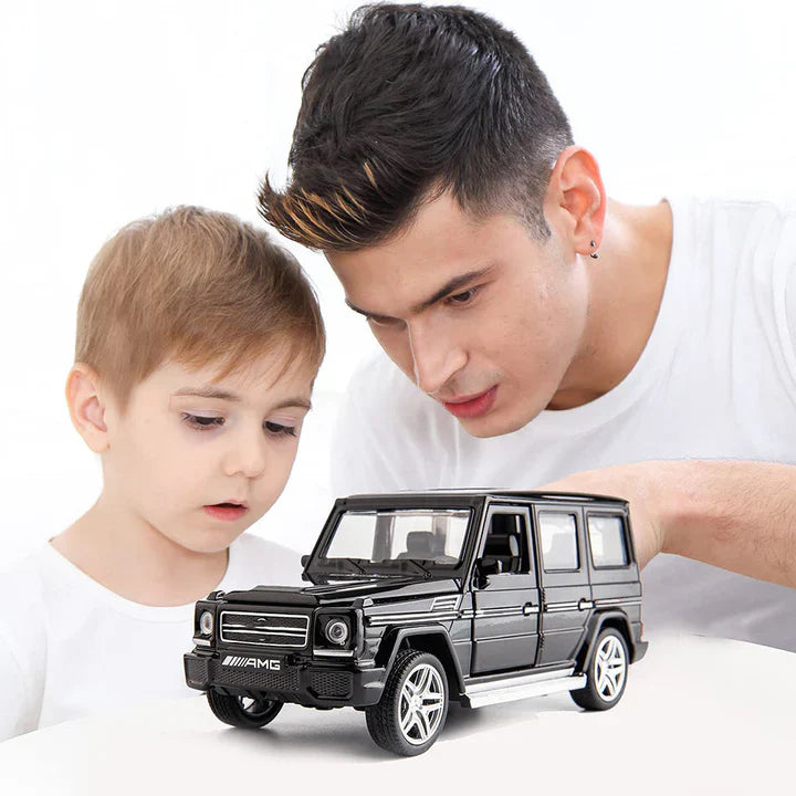 Mercedes Amg G-65 - Diecast Metal Car - Scale 1:32