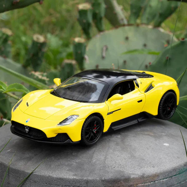 Maserati Mc20 - Diecast Metal Car - Scale 1:32
