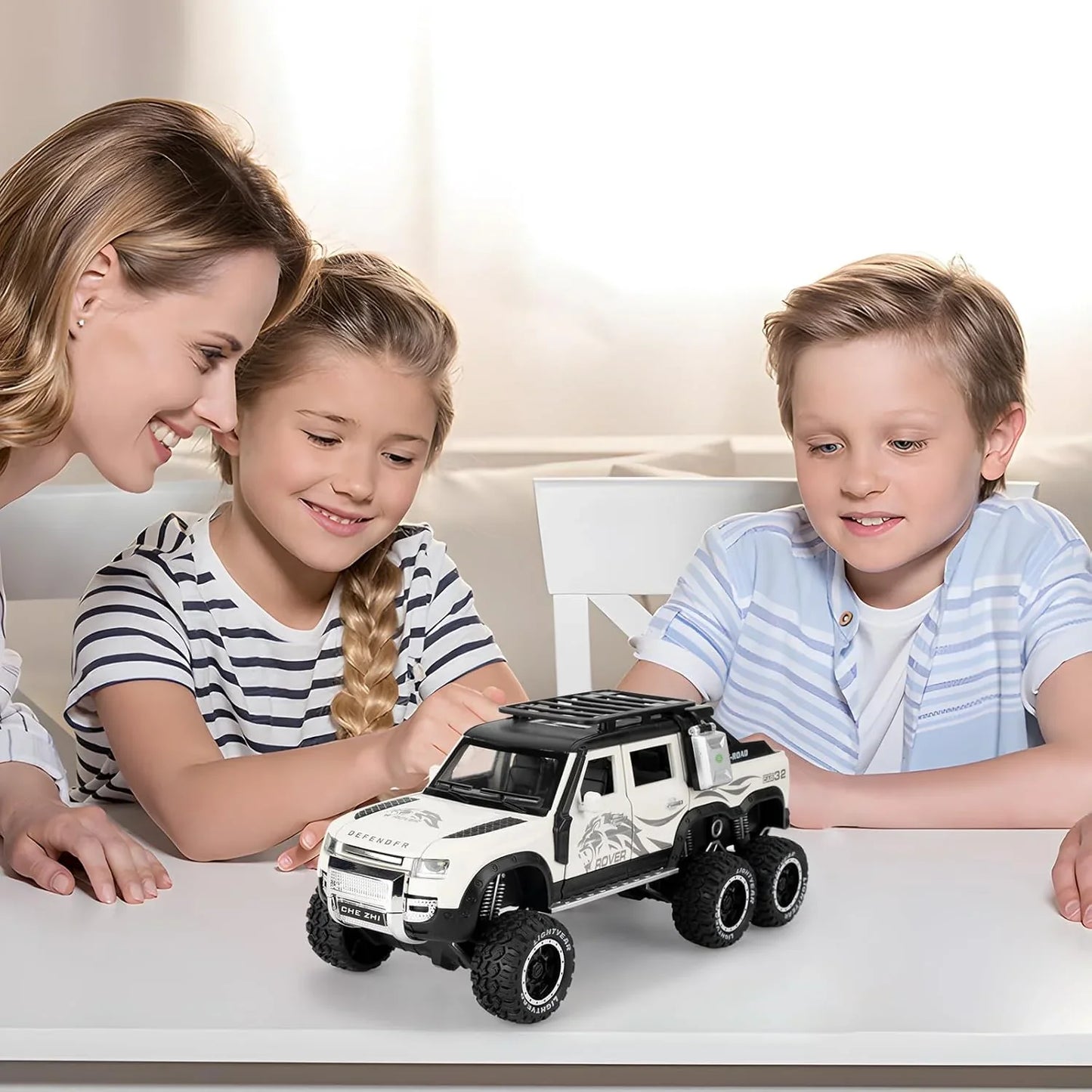 Land Rover Defender 6X6 - Diecast Metal Car - Scale 1:24