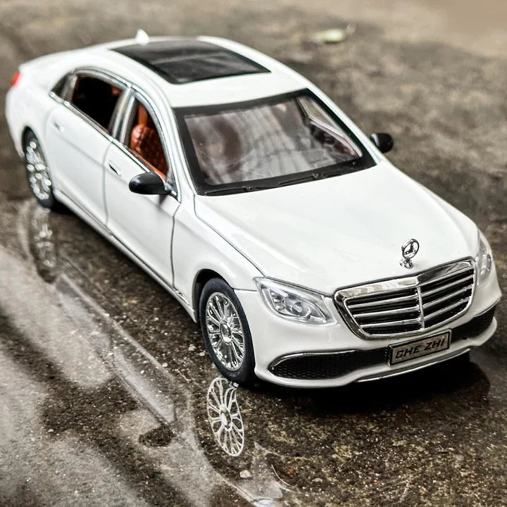 Rolls Royce Wraith Mansory - Diecast Metal Car - Scale 1:24