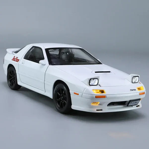 Mazda Savanna RX-7 - Diecast Metal Car - Scale 1:24