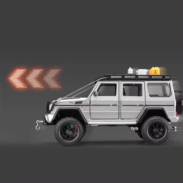 Mercedes-benz Brabus G550 - Diecast Metal Car - Scale 1:24